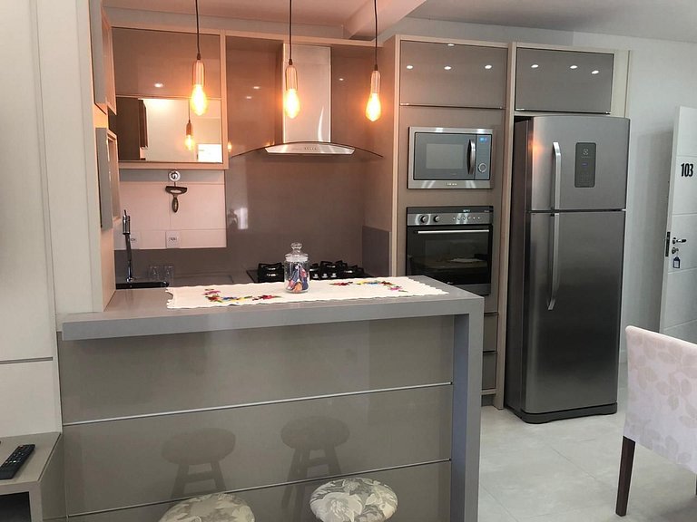 Cód 49 - Apartamento belíssimo com sacada gourmet