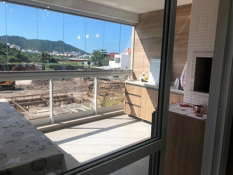 Cód 49 - Apartamento belíssimo com sacada gourmet