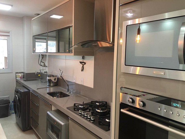 Cód 49 - Apartamento belíssimo com sacada gourmet