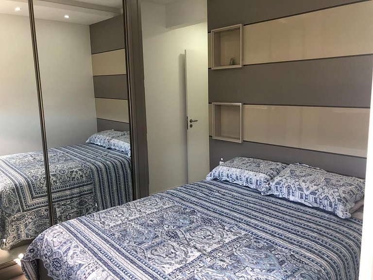 Cód 49 - Apartamento belíssimo com sacada gourmet