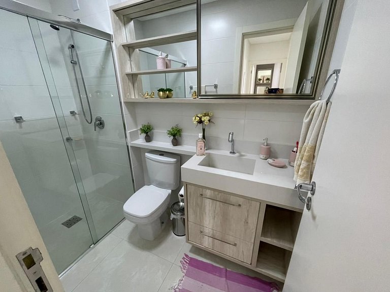 Cód 49 - Apartamento belíssimo com sacada gourmet