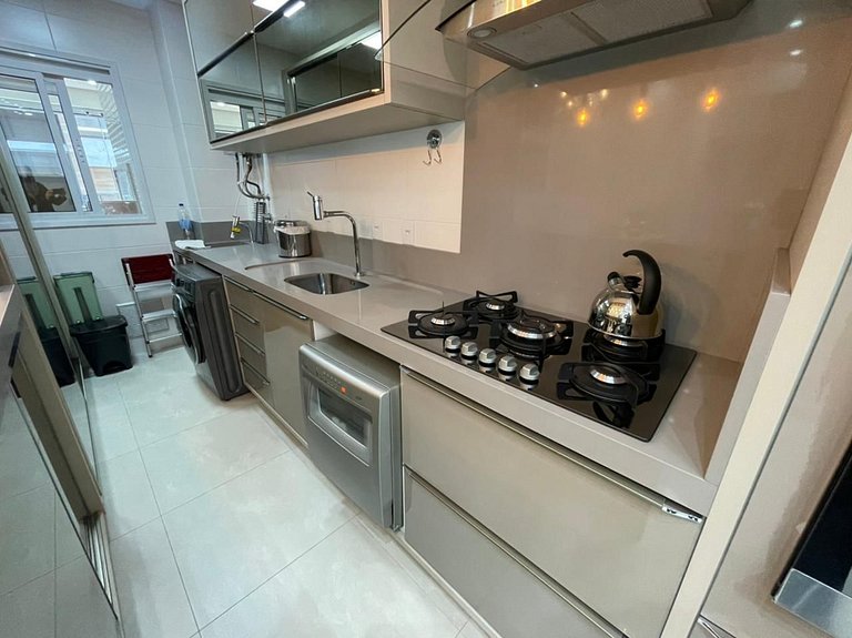 Cód 49 - Apartamento belíssimo com sacada gourmet