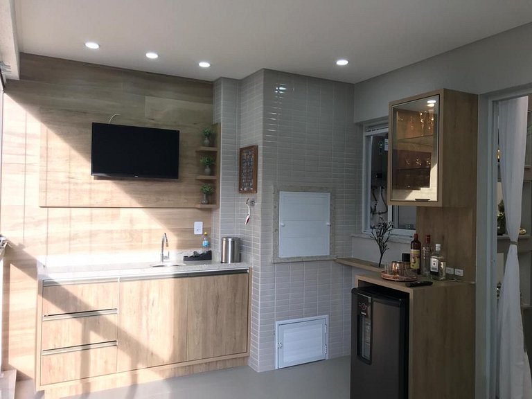 Cód 49 - Apartamento belíssimo com sacada gourmet