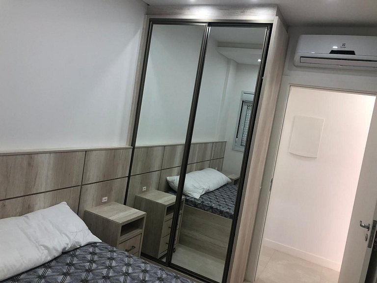 Cód 49 - Apartamento belíssimo com sacada gourmet