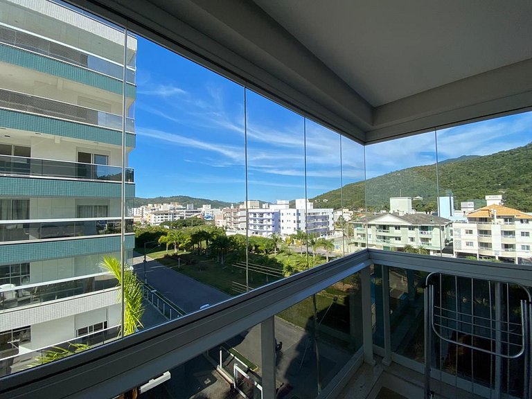 Cód 51 - Apto com 2 suítes no Residencial Boulevard