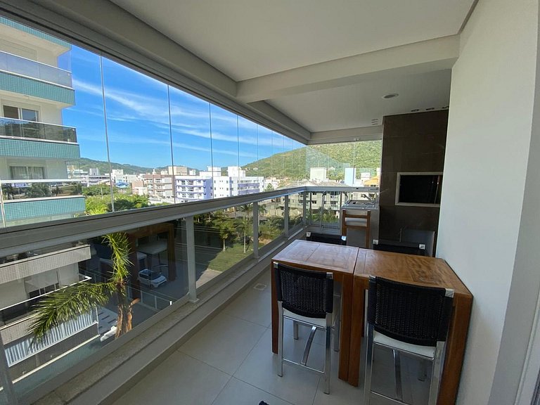 Cód 51 - Apto com 2 suítes no Residencial Boulevard