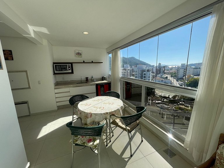 Cód 58 - Apartamento de 2 suítes com piscina.