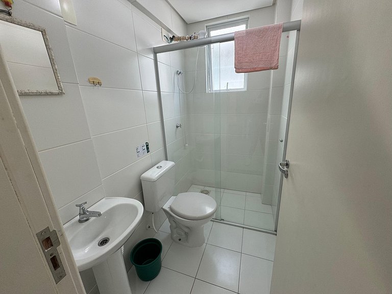 Cód 60 - Apartamento á 250 m do mar