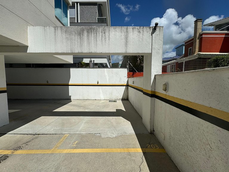 Cód 60 - Apartamento á 350 m do mar