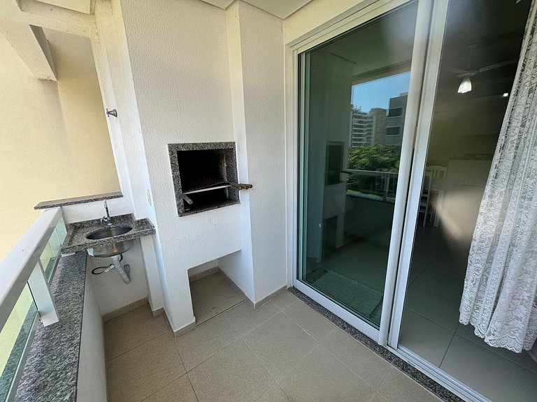 Cód 60 - Apartamento á 350 m do mar