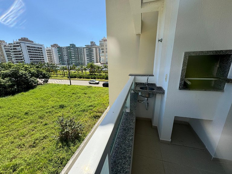 Cód 60 - Apartamento á 350 m do mar