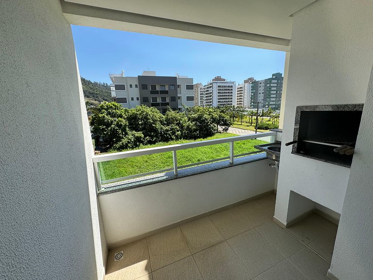 Cód 60 - Apartamento á 350 m do mar