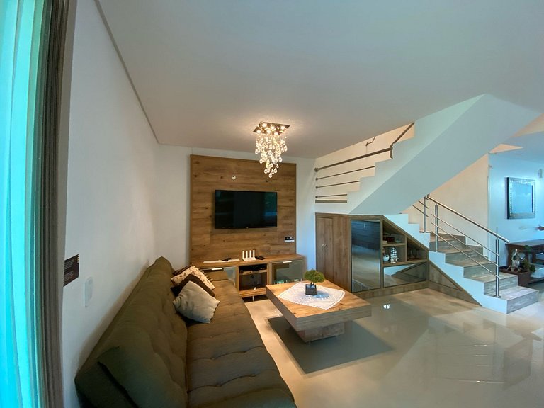 Cód 64 - Casa Espetacular á 250m do Mar