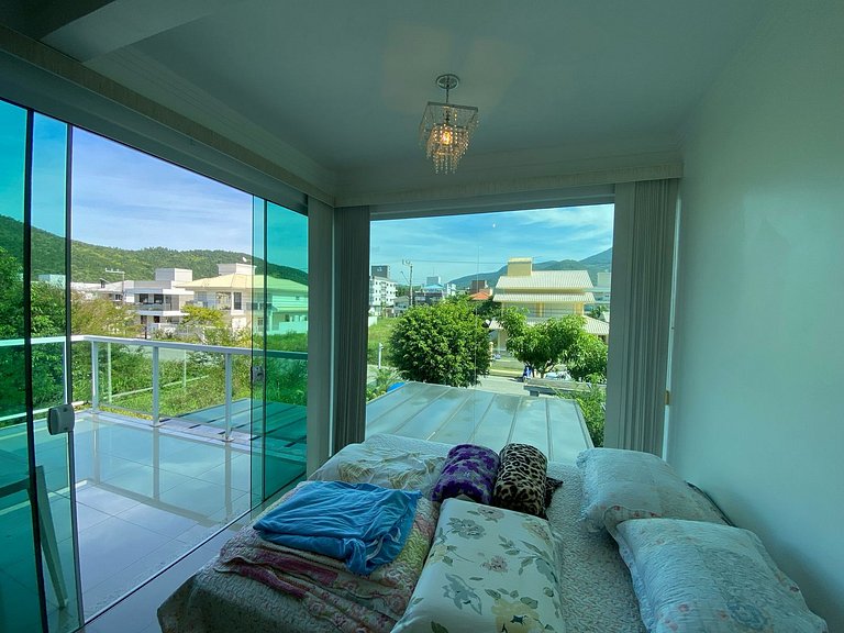 Cód 64 - Casa Espetacular á 250m do Mar