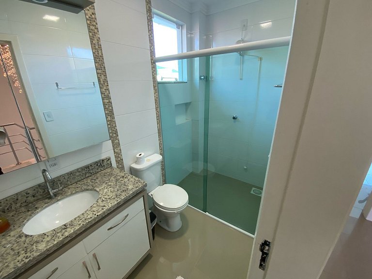 Cód 64 - Casa Espetacular á 250m do Mar