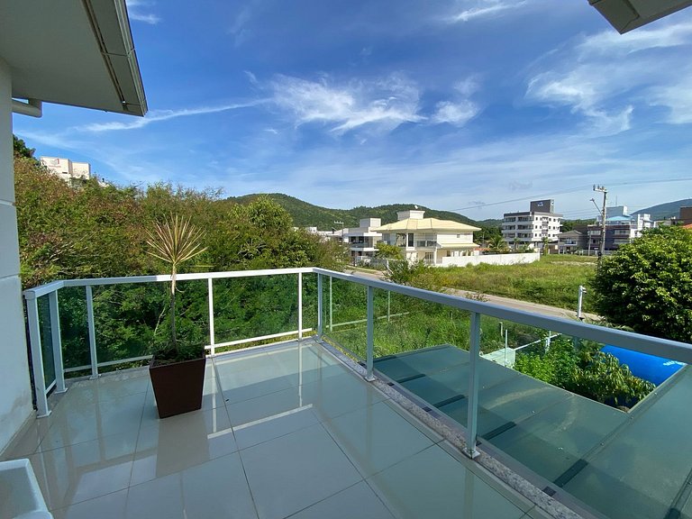 Cód 64 - Casa Espetacular á 250m do Mar