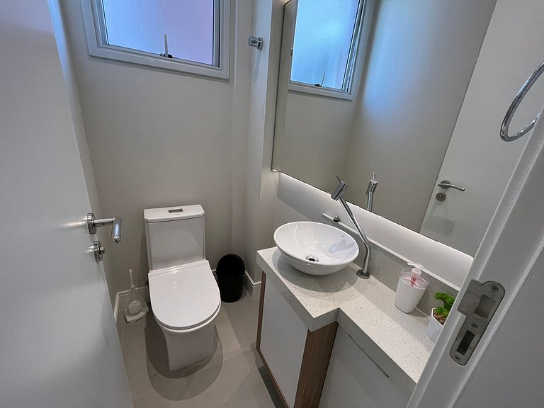 Cód 70 - Apartamento á 280m do mar