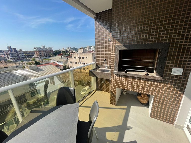 Cód 70 - Apartamento á 280m do mar