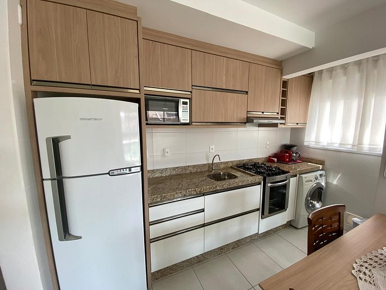 Cód 74 - Apartamento á 80m do mar