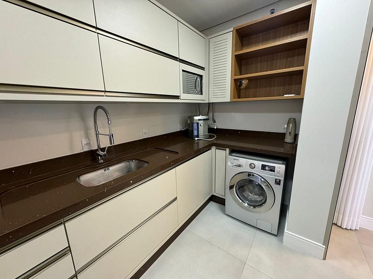 Cód 75 - Apto com 3 dormitórios no Millenium