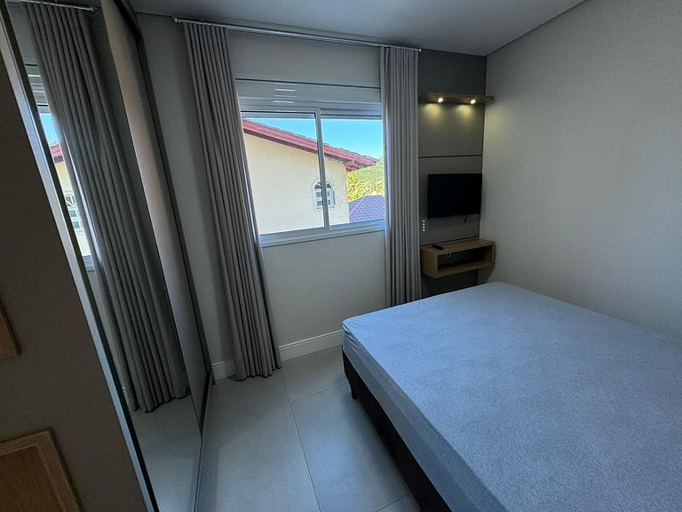 Cód 75 - Apto com 3 dormitórios no Millenium