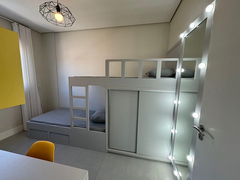 Cód 75 - Apto com 3 dormitórios no Millenium