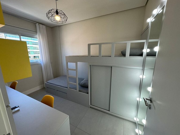 Cód 75 - Apto com 3 dormitórios no Millenium