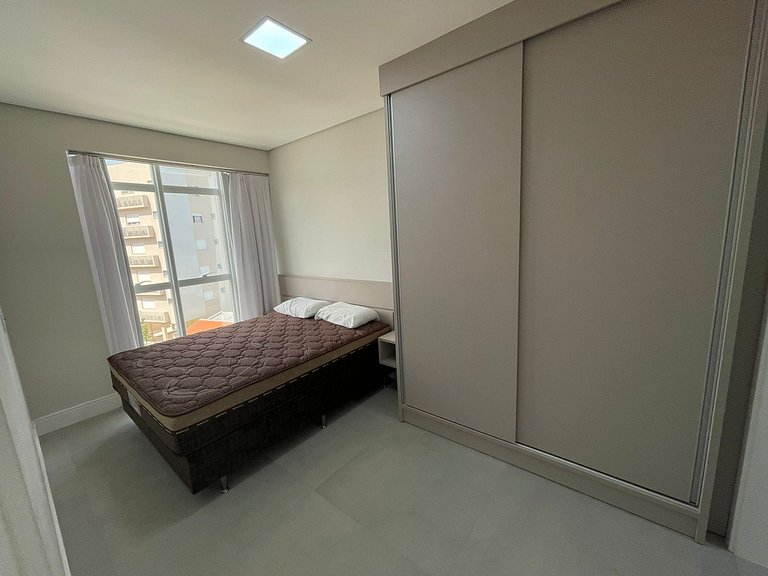 Cód 80 - Excelente Apartamento á 180m do mar