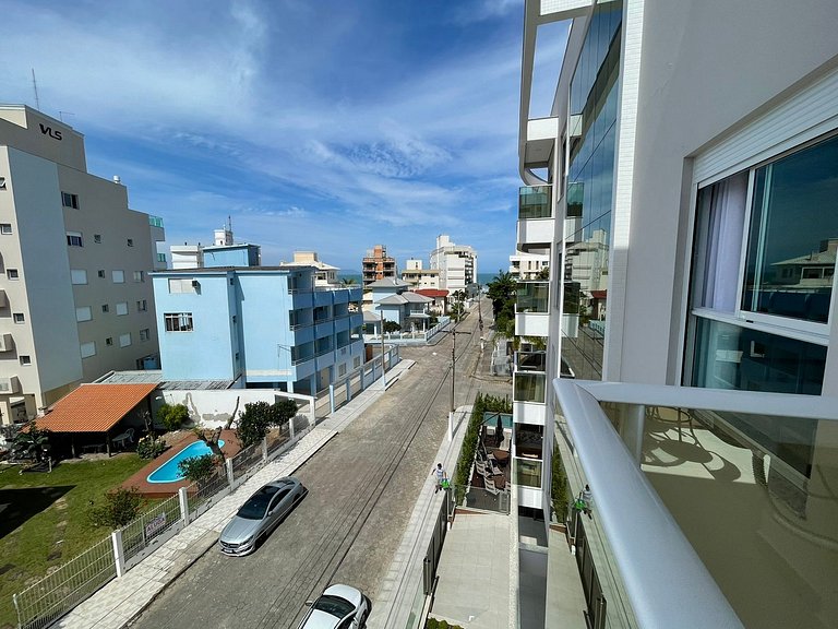 Cód 80 - Excelente Apartamento á 180m do mar