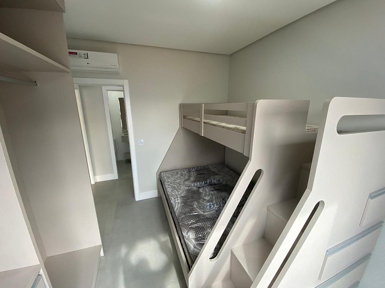 Cód 80 - Excelente Apartamento á 180m do mar