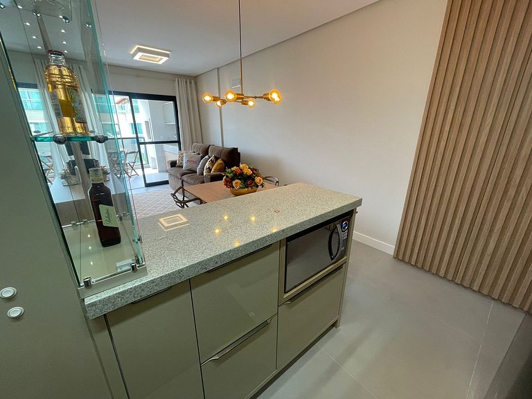 Cód 82 - Apartamento á 280m do mar