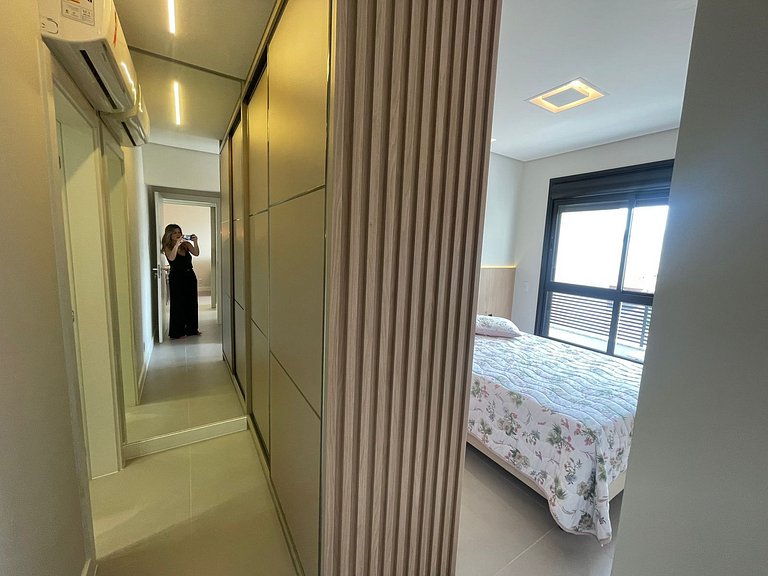 Cód 82 - Apartamento á 280m do mar