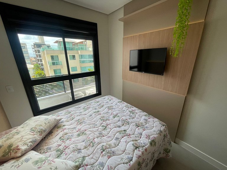 Cód 82 - Apartamento á 280m do mar