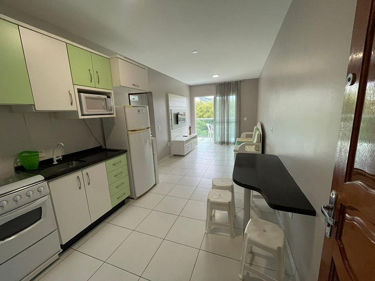 Cód 37 - Apartamento a 80 metros do Mar