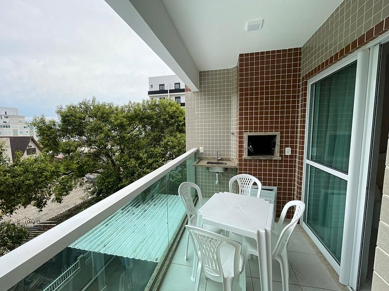 Cód 37 - Apartamento a 80 metros do Mar