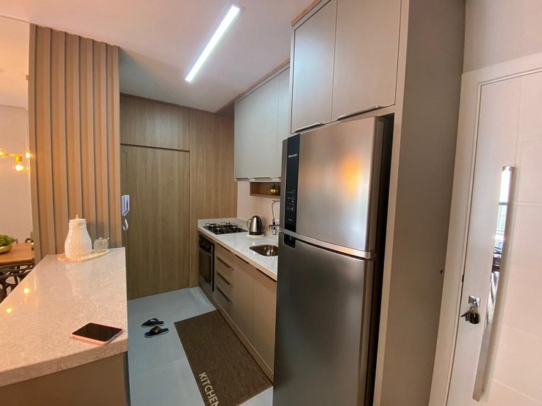 cód 84 - Apartamento á 280 m do mar com piscina