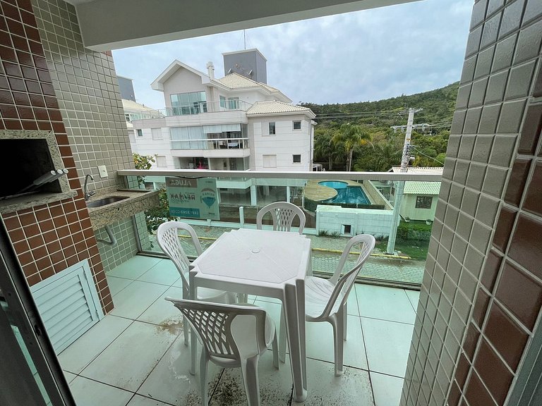 Cód 40 - Apartamento a 80 metros do Mar