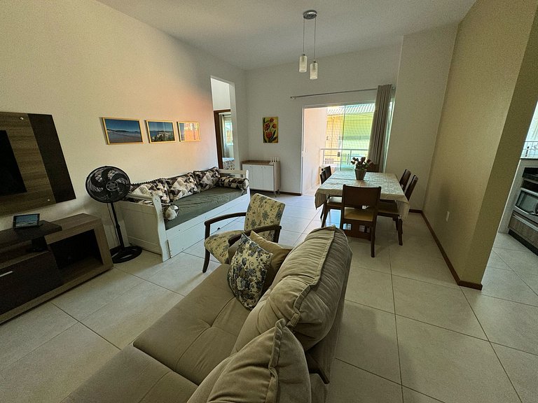 Cód 86 - Apartamento á 100m do mar