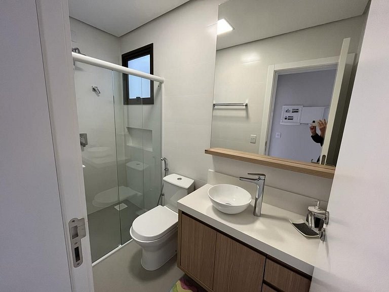 Cód 90 - Apartamento á 150m do mar