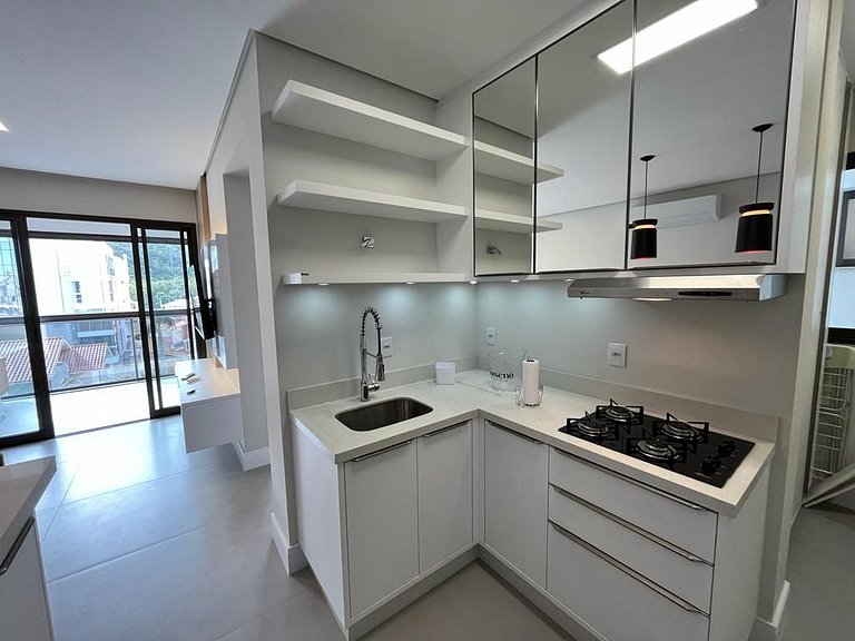 Cód 90 - Apartamento com piscina