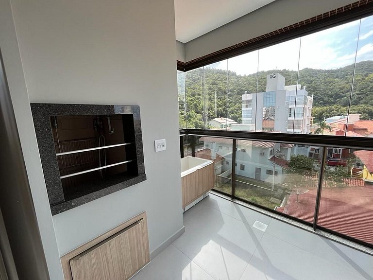 Cód 90 - Apartamento á 150m do mar