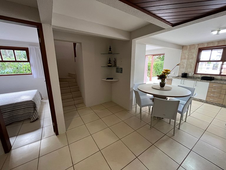 cód 4 · Casa com piscina próxima a praia de palmas