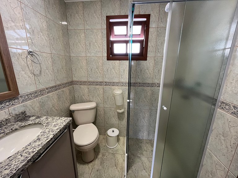 cód 4 · Casa com piscina próxima a praia de palmas