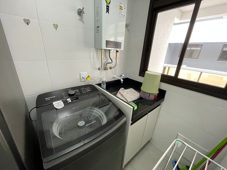 Cód 98 - Belissímo apartamento á 250m do mar