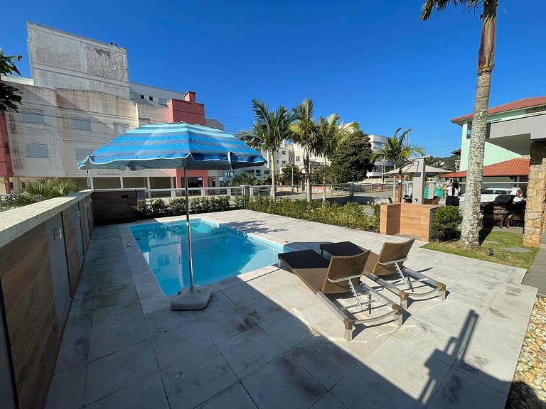 cód 6 · Casa Sofisticada á 50 m do mar