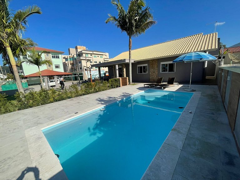 cód 6 · Casa Sofisticada á 50 m do mar