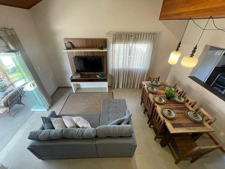 cód 6 · Casa Sofisticada á 50 m do mar