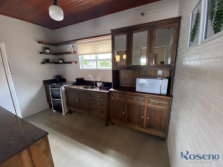 cód 6 · Casa Sofisticada á 50 m do mar