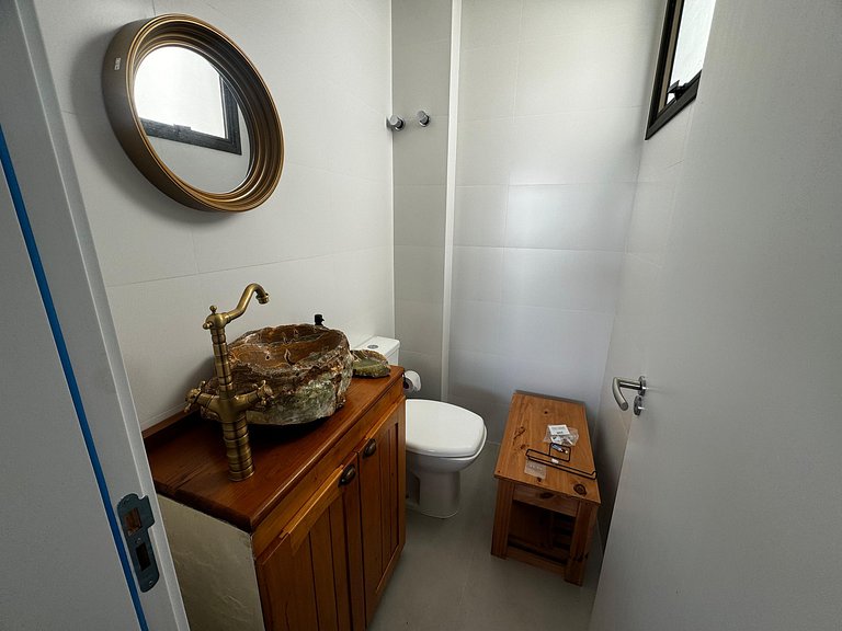 Cód 100 - Apartamento de 1suíte com spa e piscina