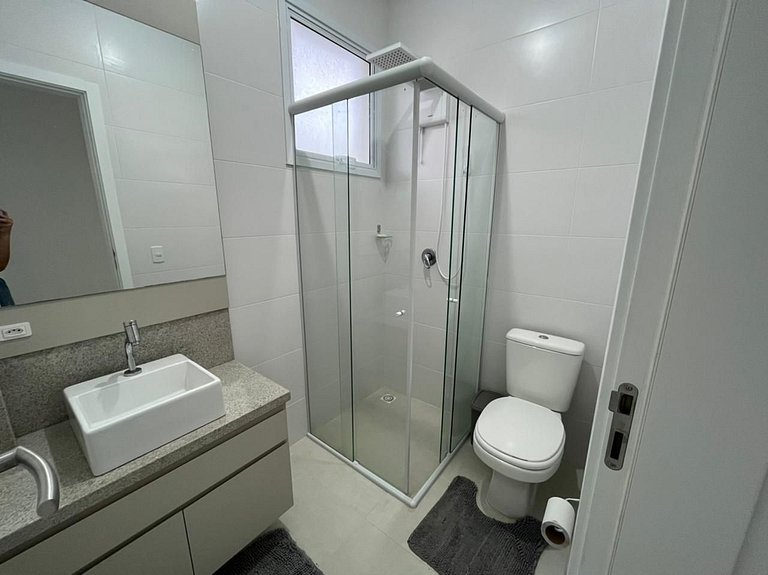 cód 122 - cobertura com jacuzzi próxima do mar!